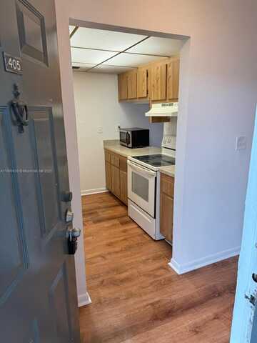 1850 N Congress Ave, West Palm Beach, FL 33401