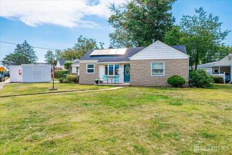 42 Chestnut Street, Edison, NJ 08817