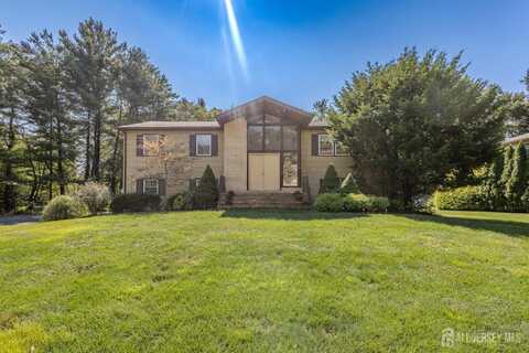 2 Candle Lane, East Brunswick, NJ 08816