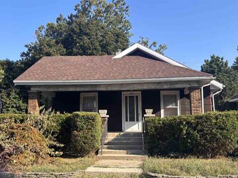 908 W Neely Avenue, Muncie, IN 47303