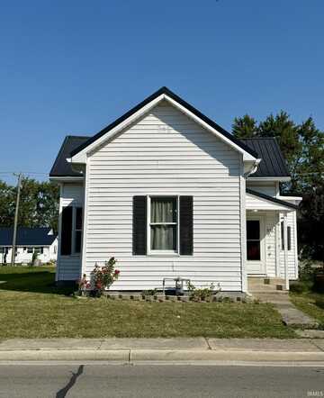 936 W Water Street, Portland, IN 47371