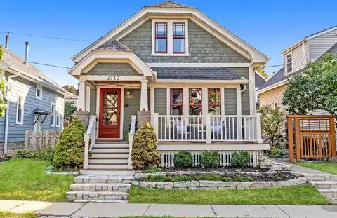 2780 S Delaware Ave, Milwaukee, WI 53207
