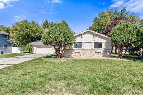 236 E Monroe Ave, Hartford, WI 53027