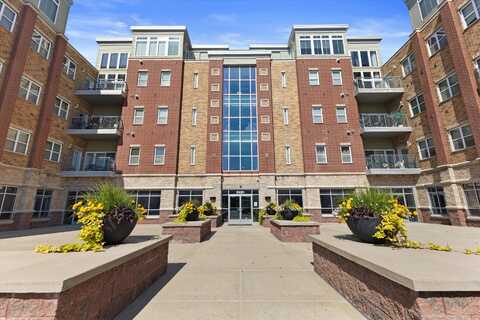 6330 W Greenfield Ave, West Allis, WI 53214
