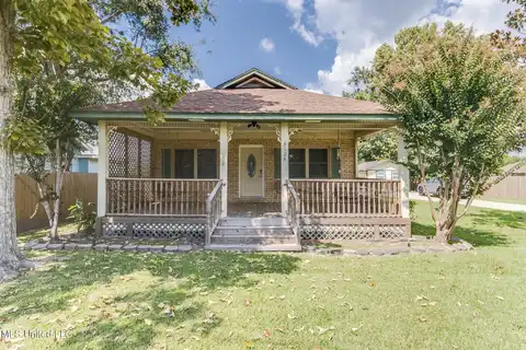 3174 Race Track Road, Diberville, MS 39540