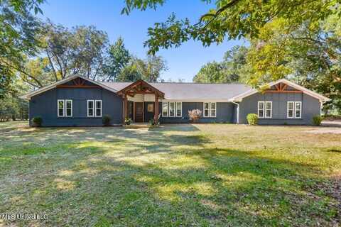 297 Dozier Rogers Road, Lucedale, MS 39452