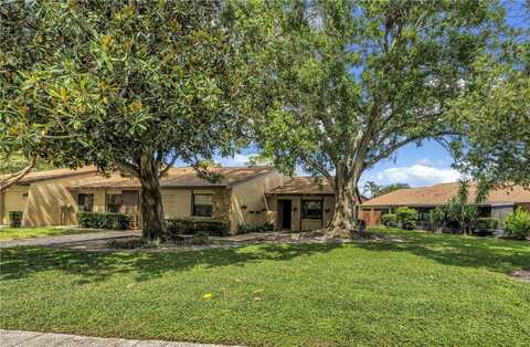 9691 LAKE SEMINOLE DRIVE E, LARGO, FL 33773