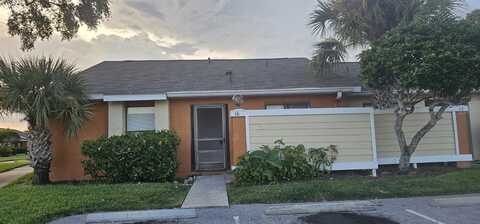 16 SILVER PARK CIRCLE, KISSIMMEE, FL 34743