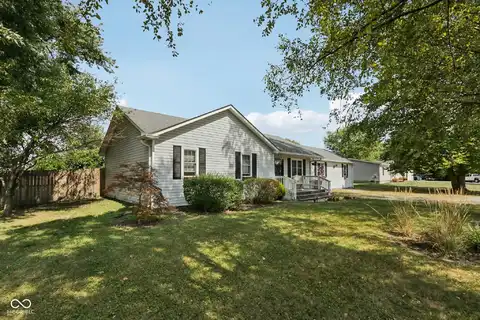 610 E 1000 N, Fortville, IN 46040