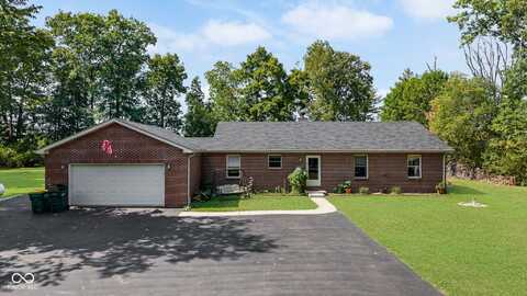8254 Northern Drive, Avon, IN 46123