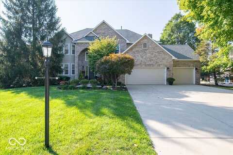 10777 Woodmont Lane, Fishers, IN 46037