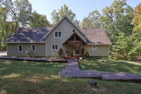 9007 Agate Avenue, Nashville, IN 47448