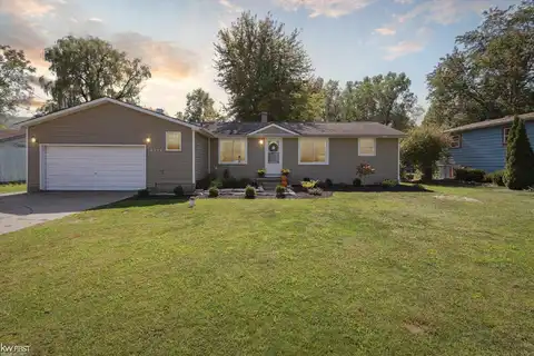 6374 Webb, Flint, MI 48506