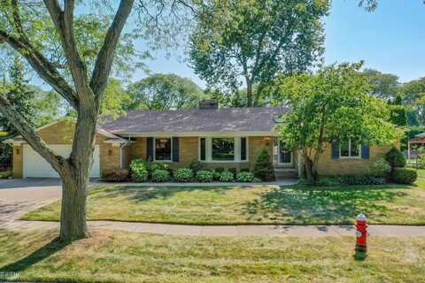 15 N Edgewood, Grosse Pointe Shores, MI 48236