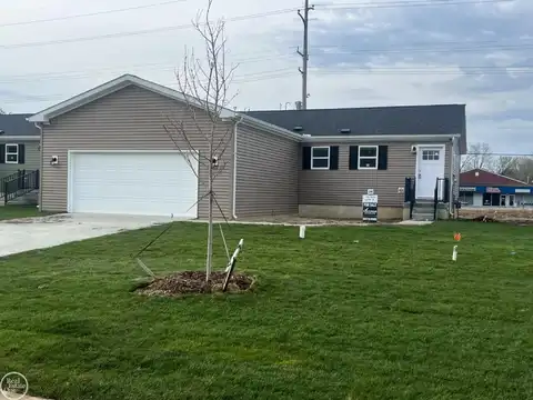 4207 Sugar Maple, Flint, MI 48506