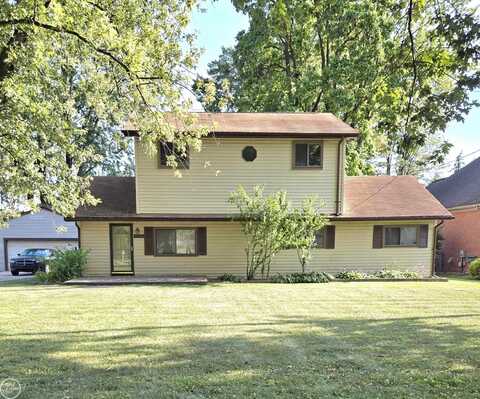 5556 Noll, Sterling Heights, MI 48310