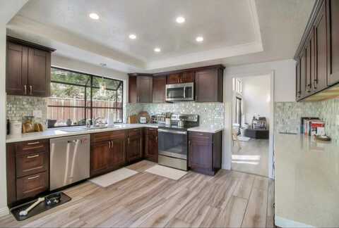 1029 Foothill DR, SAN JOSE, CA 95123