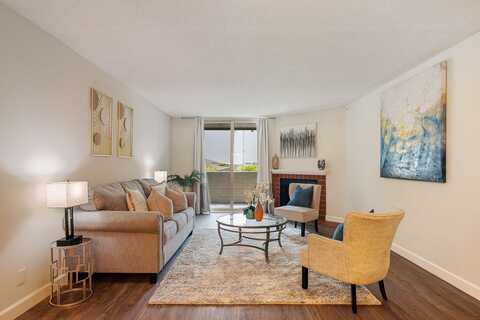 302 Philip DR 109, DALY CITY, CA 94015