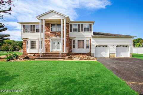 46 S Foxcroft Drive, Manalapan, NJ 07726