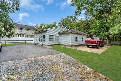 undefined, Toms River, NJ 08757