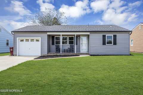 6 Langley Road, Toms River, NJ 08757