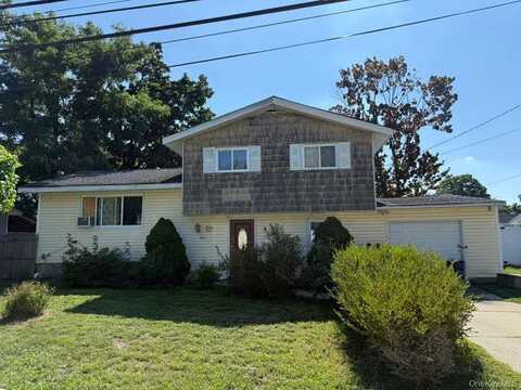 206 Hilton Street, Brentwood, NY 11717