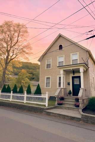 18 Hornbeck Avenue, Port Jervis, NY 12771