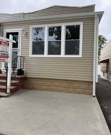 6439 58th Road, Maspeth, NY 11378