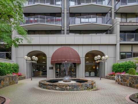 15 Stewart Place, White Plains, NY 10603