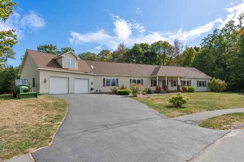 29 Victoria Lane, Windham, ME 04062