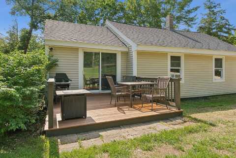 6 Village Circle, Shapleigh, ME 04076