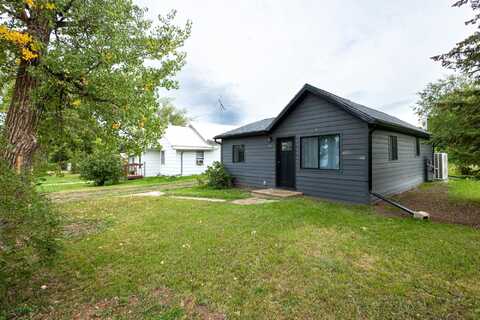 311 6th Street, Newell, SD 57760