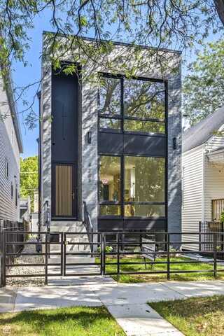 4203 N Drake Avenue, Chicago, IL 60618