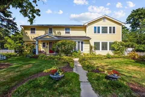 83 N Park Boulevard, Glen Ellyn, IL 60137