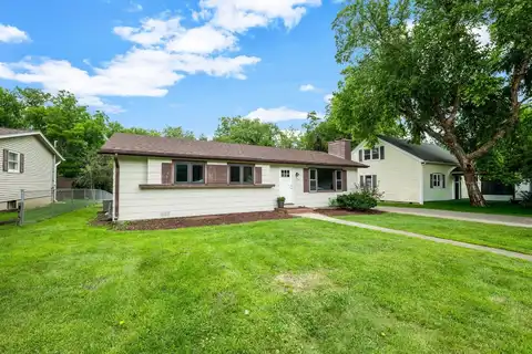 360 Poplar Street, Crystal Lake, IL 60014