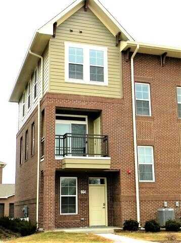 662 E Algonquin Road, Schaumburg, IL 60173