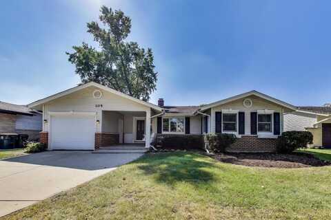 105 CREST Avenue, Elk Grove Village, IL 60007