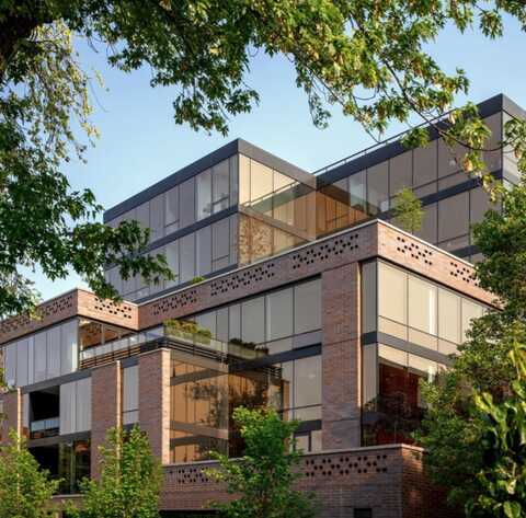 3478 N Broadway Street, Chicago, IL 60657