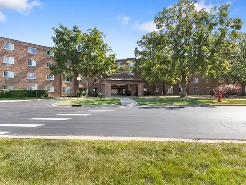 1375 Rebecca Drive, Hoffman Estates, IL 60169