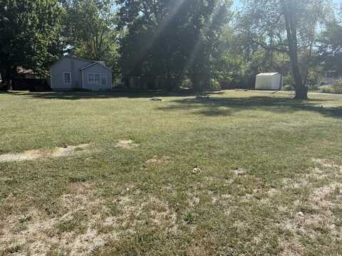 403 N Hopkins Street, Newman, IL 61942