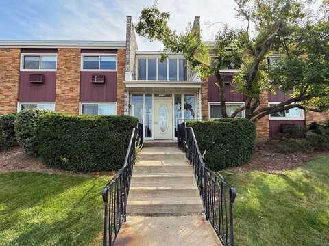 1313 S Rebecca Road, Lombard, IL 60148