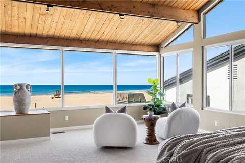 7008 W Oceanfront, Newport Beach, CA 92663