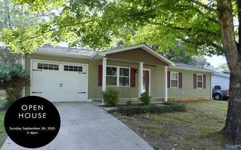 13921 Hurstland Drive SW, Huntsville, AL 35803