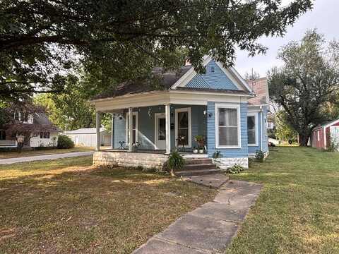 223 Davis Street, La Plata, MO 63549
