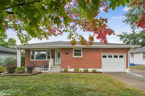 318 Ruthella Drive, West Burlington, IA 52655