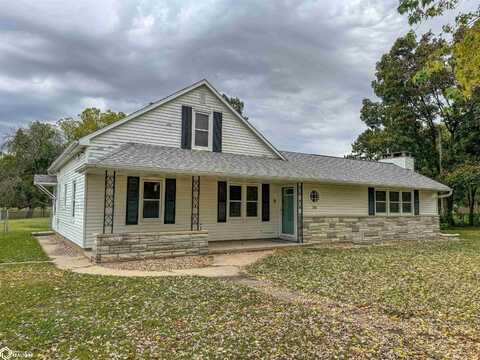 1316 Siloam Avenue, Iowa Falls, IA 50126