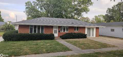 315 S 5Th Avenue, Winterset, IA 50273