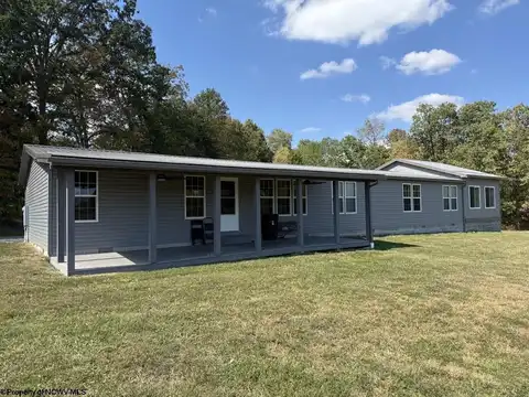 1125 Goff School Road, Belington, WV 26250