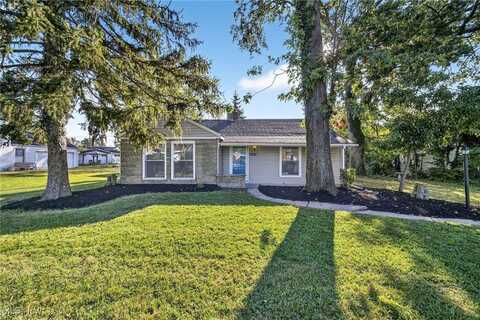 281 Overlook Road, Vermilion, OH 44089