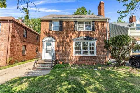 13605 Cedar Road, University Heights, OH 44118